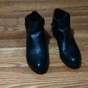 Ankle boots